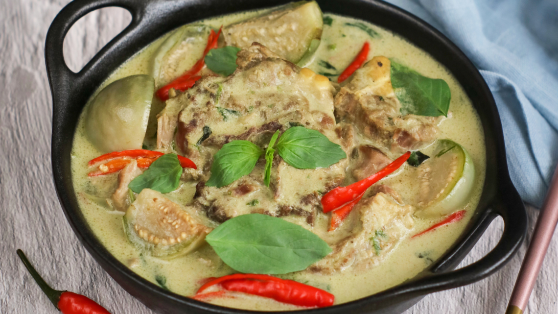 Thai green lamb curry