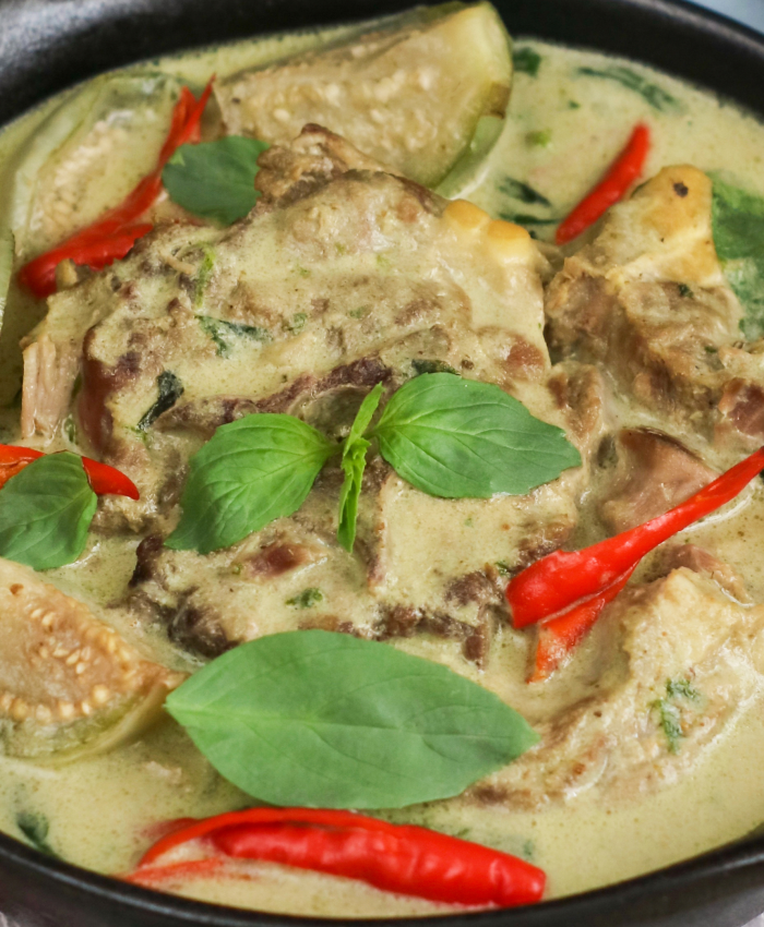 Thai green lamb curry